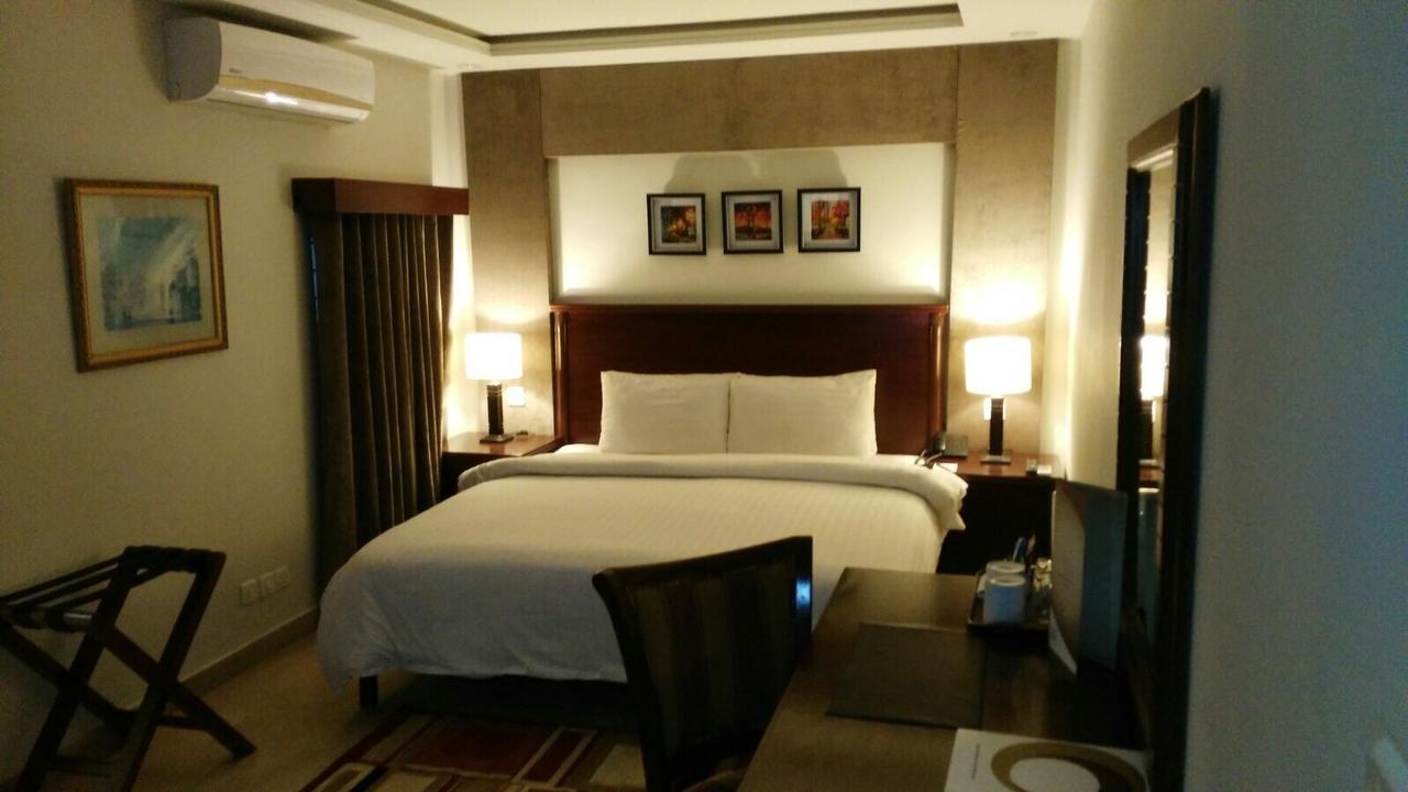 Hotel One Super, Islamabad Exterior foto